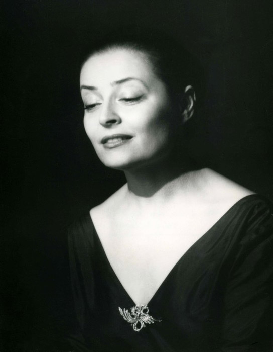 Wiera Gran, from the collection of Agata Tuszyńskaj / East News